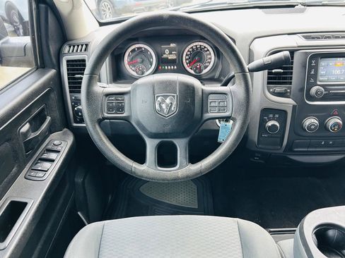 Used 2013 RAM 1500 Express image 9