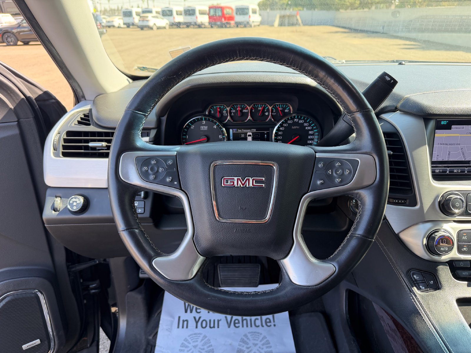 Used 2017 GMC Yukon SLT w/ Open Road Package RWD image 28