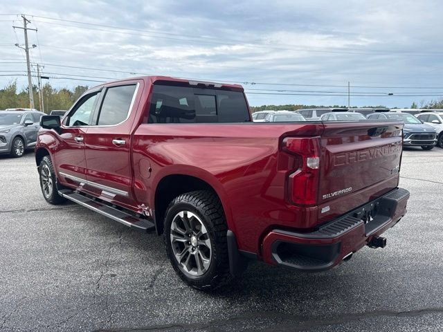Certified 2022 Chevrolet Silverado 1500 High Country w/ Z71 Off-Road Package AWD/4WD image 5