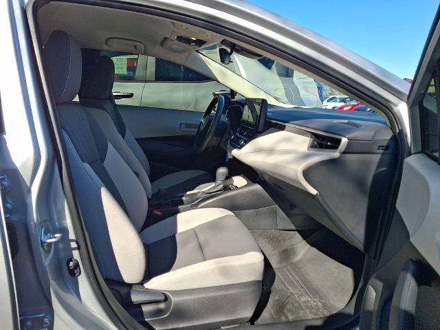 Used 2026 Toyota Corolla LE FWD image 24