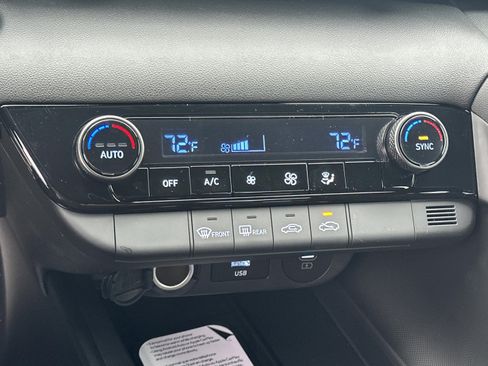 New 2026 Hyundai Elantra Sport FWD image 10