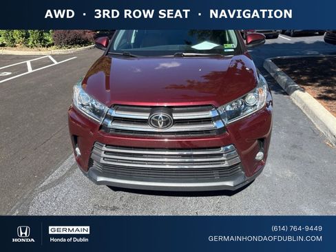 Used 2018 Toyota Highlander Limited AWD/4WD image 1