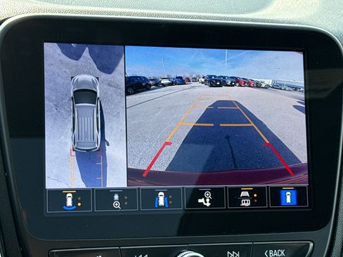 Used 2023 Chevrolet Equinox RS w/ RS Leather Package image 19