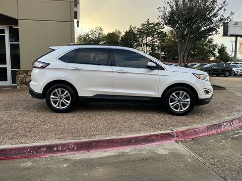 Used 2018 Ford Edge SEL w/ Equipment Group 201A image 6