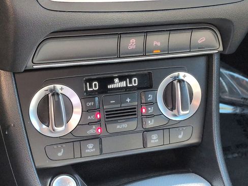 Used 2015 Audi Q3 2.0T Prestige image 23