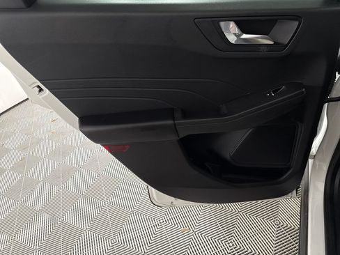 Used 2021 Ford Escape SEL FWD image 11