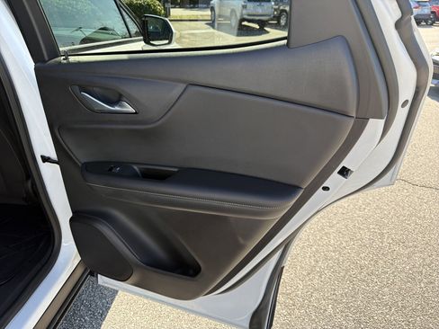 Used 2024 Chevrolet Blazer LT w/ Convenience Package image 28