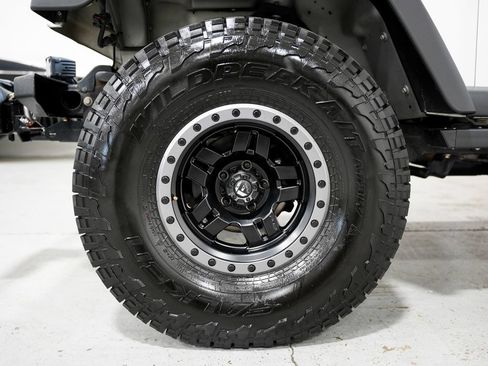 Used 2006 Jeep Wrangler Unlimited AWD/4WD image 29