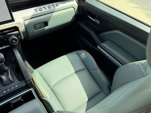 Used 2025 Toyota Tacoma 4x4 Double Cab Hybrid image 23
