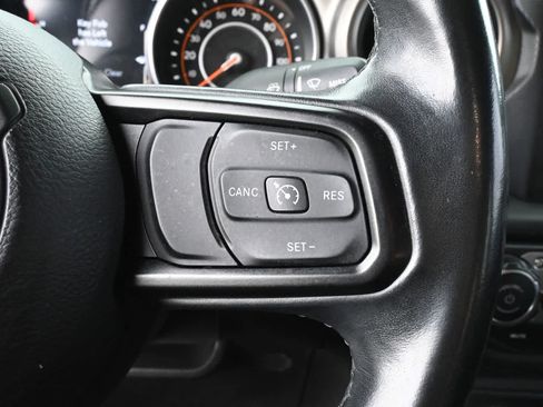 Used 2019 Jeep Wrangler Unlimited Sport S AWD/4WD image 12