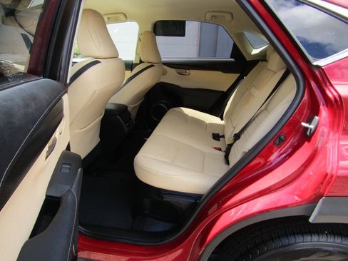 Used 2017 Lexus NX 200t FWD image 5
