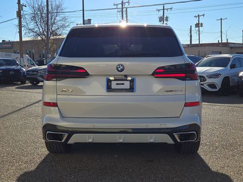 Certified 2026 BMW X5 xDrive50e w/ M Sport Package image 12