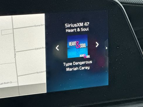 Used 2023 Kia Niro Wind w/ Wind Preserve Package image 18