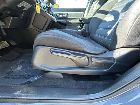 Used 2019 Honda CR-V LX image 16