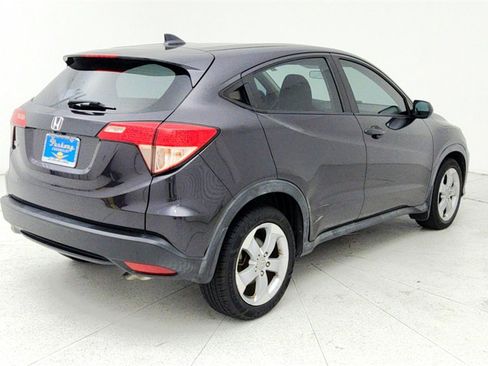 Used 2016 Honda HR-V LX image 6