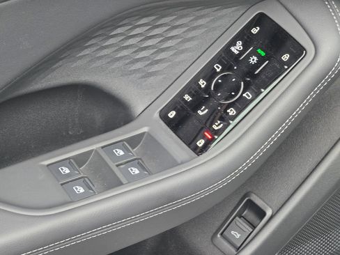 New 2026 Audi A6 Premium Plus AWD/4WD image 21