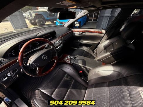 Used 2013 Mercedes-Benz S 63 AMG image 23