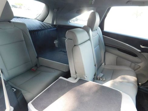 Used 2019 Acura MDX FWD w/ Technology Package image 5