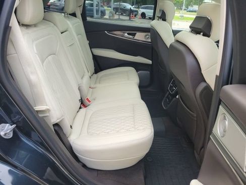 Used 2023 Lincoln Nautilus Black Label AWD/4WD image 26