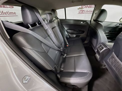 Used 2018 Kia Sportage EX AWD/4WD image 28