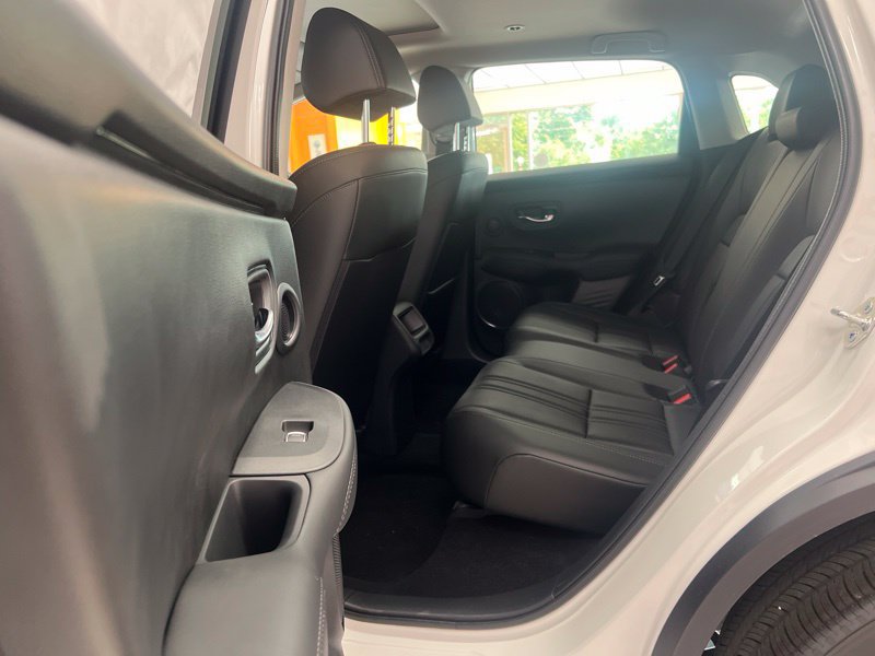 New 2027 Honda HR-V EX-L image 14