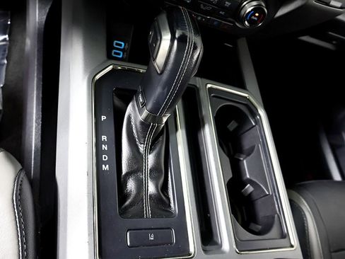 Used 2017 Ford F150 Raptor w/ Equipment Group 802A Luxury image 41