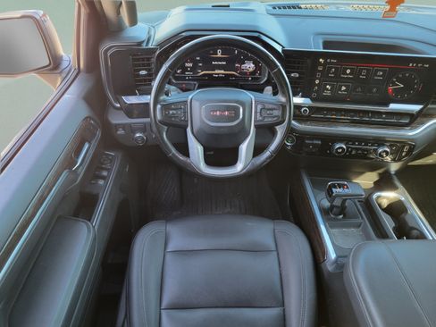 Used 2024 GMC Sierra 1500 Elevation w/ Elevation Premium Package RWD image 8