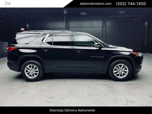 Used 2019 Chevrolet Traverse LT AWD/4WD image 8