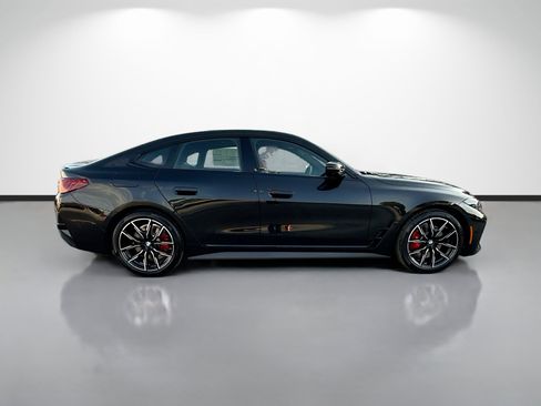 New 2026 BMW 430i w/ M Sport Package RWD image 2
