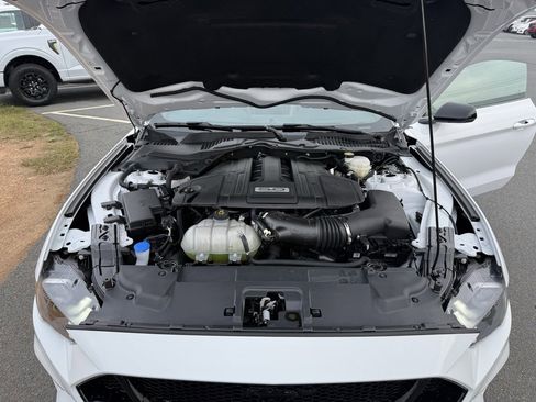 Used 2022 Ford Mustang GT Premium w/ Equipment Group 401A image 10