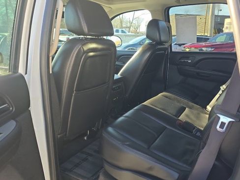 Used 2009 Chevrolet Tahoe LT image 16