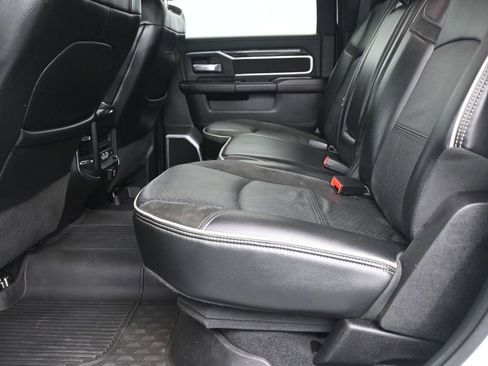 Used 2023 RAM 3500 Laramie AWD/4WD image 19