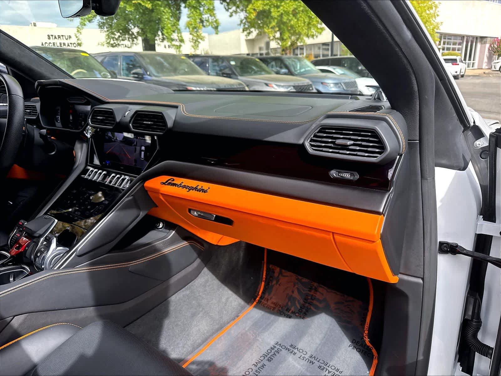 Used 2023 Lamborghini Urus S AWD/4WD image 20