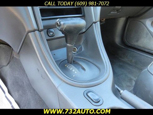 Used 2003 Ford Mustang Premium image 13