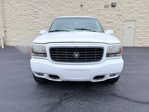 Used 1999 Cadillac Escalade 4WD image 8