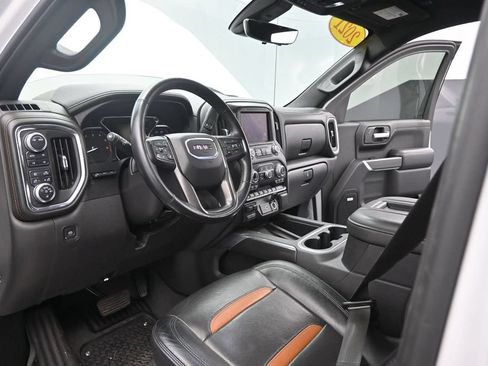 Used 2021 GMC Sierra 1500 AT4 w/ AT4 Premium Package AWD/4WD image 18
