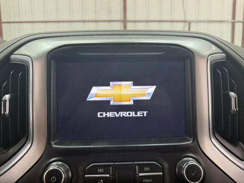 Used 2020 Chevrolet Silverado 2500 LTZ w/ LTZ Premium Package AWD/4WD image 19