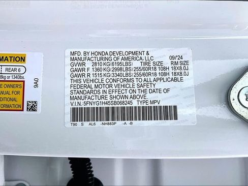 Certified 2025 Honda Pilot EX-L image 16
