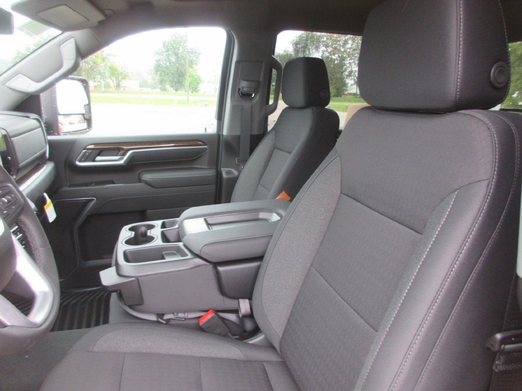 New 2026 GMC Sierra 3500 SLE w/ SLE Value Package AWD/4WD image 13