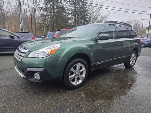 Used 2014 Subaru Outback 2.5i Limited w/ Moonroof Package image 29