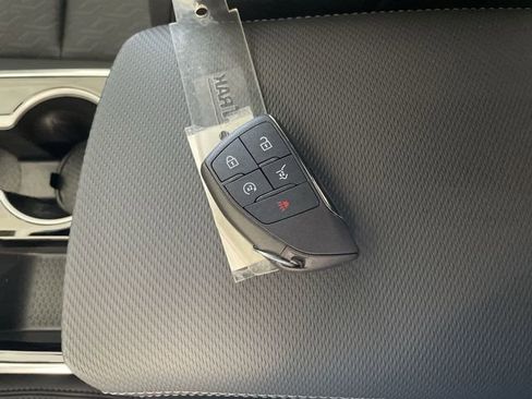 New 2026 Chevrolet Equinox LT FWD image 33