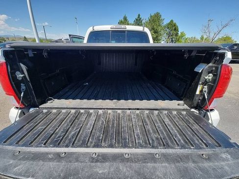 Used 2017 Toyota Tacoma SR w/ Tow Package AWD/4WD image 34