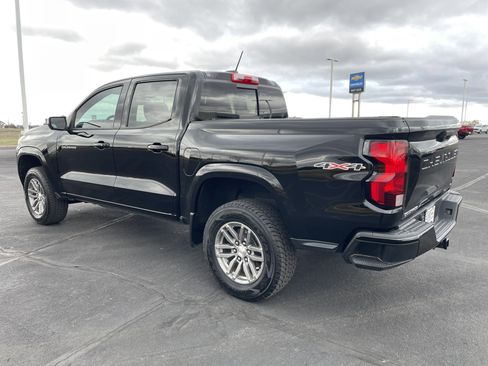 Certified 2023 Chevrolet Colorado LT w/ LT Convenience Package II AWD/4WD image 3