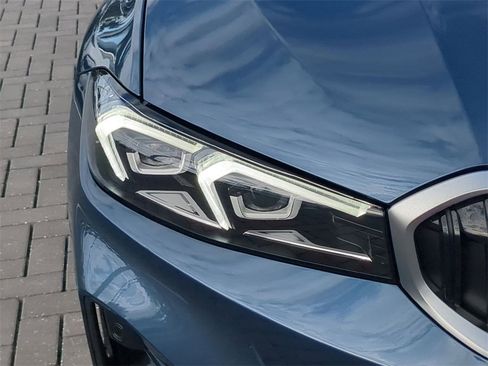 Certified 2025 BMW 330i Sedan w/ Convenience Package image 11