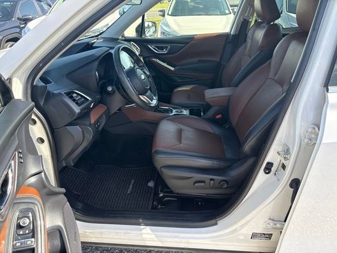 Used 2022 Subaru Forester Touring AWD/4WD image 25