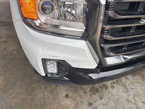 Used 2022 GMC Canyon AT4 w/ Trailering Package AWD/4WD image 9