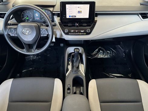 Used 2023 Toyota Corolla LE w/ Carpet Mat Package (TMS) FWD image 13