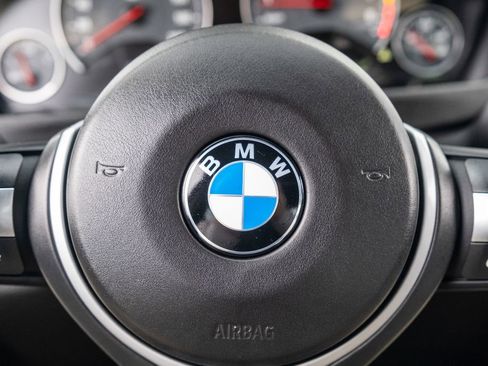 Used 2015 BMW M3 image 23
