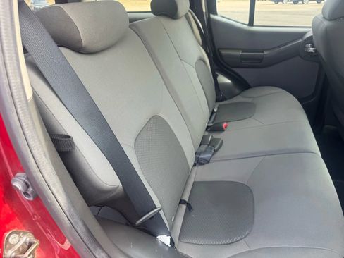 Used 2011 Nissan Xterra X image 21