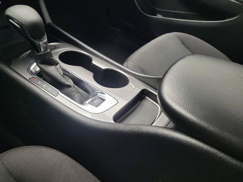 Used 2025 Chevrolet Malibu LS FWD image 26